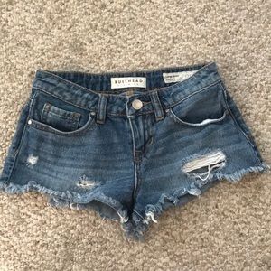 Bullhead jean shorts
